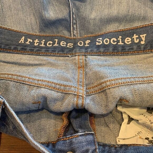 Articles of Society Distressed Rolled Cuff Jeans - Picture 6 of 8